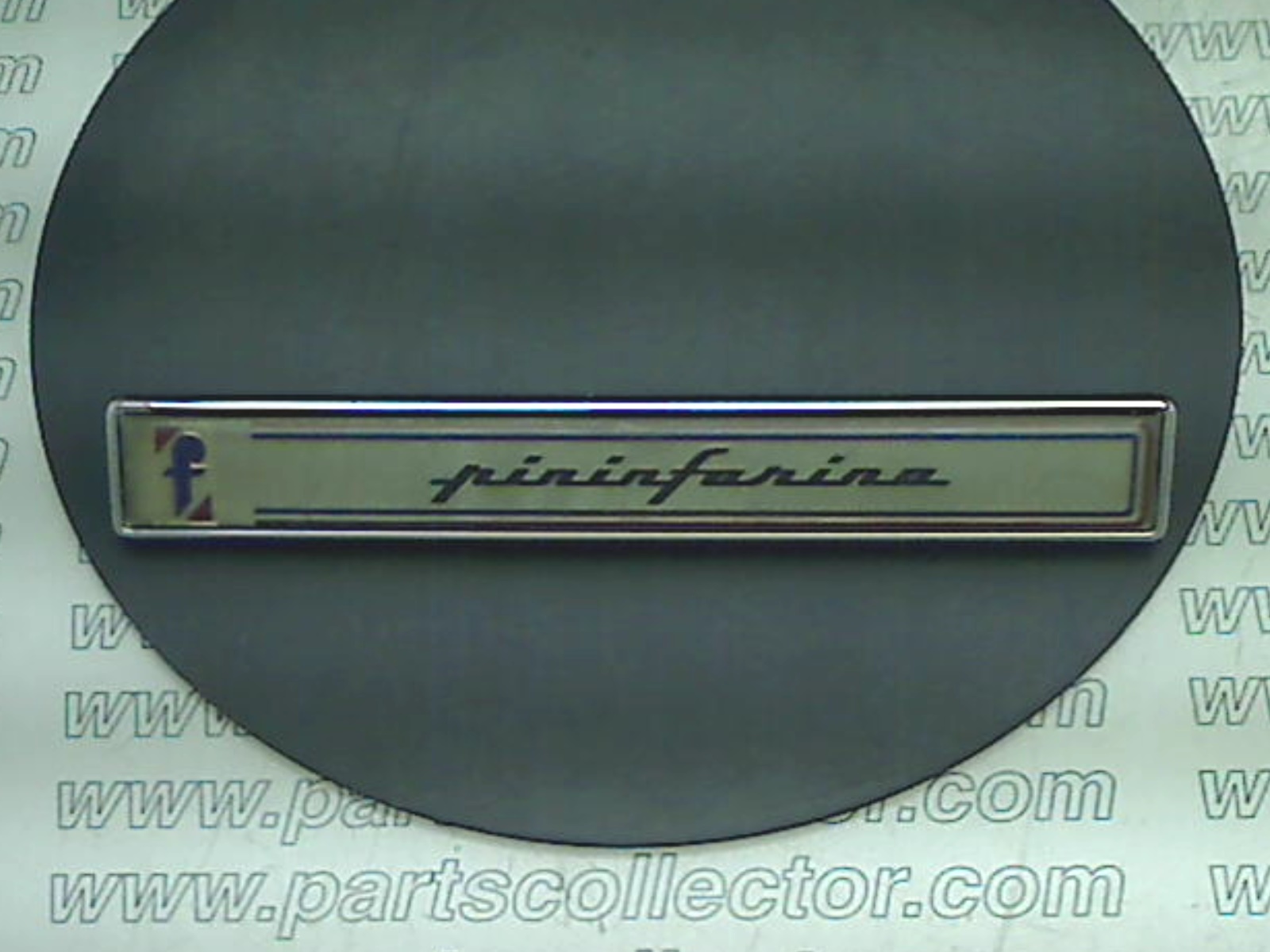 PININFARINA EMBLEM